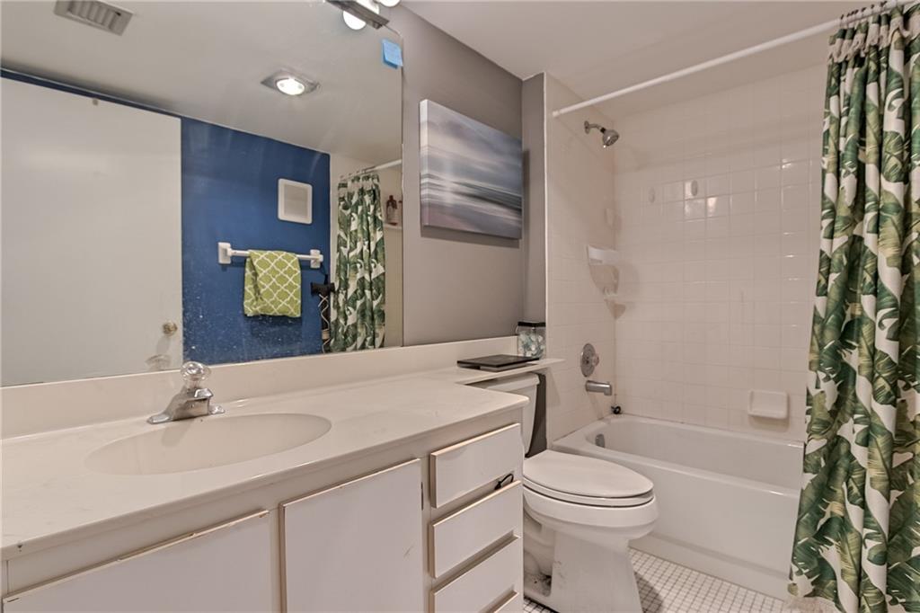 CYPRESS REACH - Residential