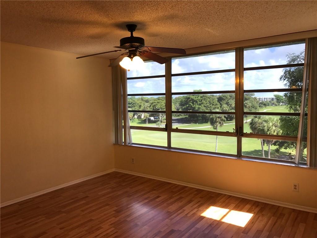 CYPRESS REACH - Residential