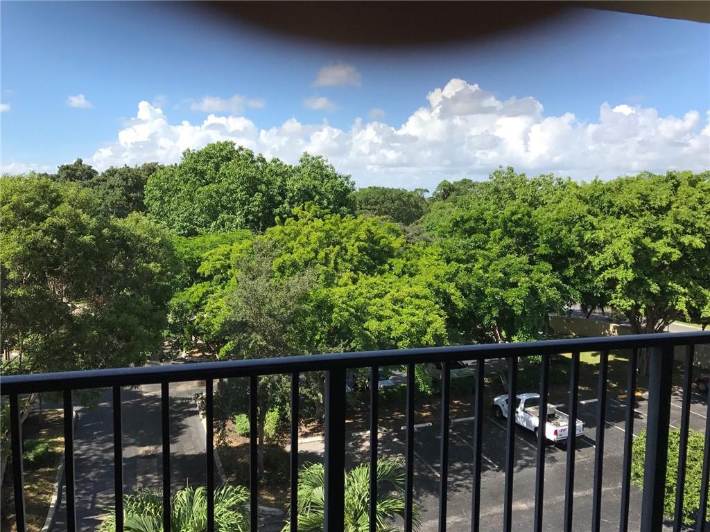 CYPRESS REACH - Residential