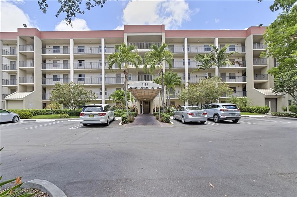 CYPRESS REACH - Residential