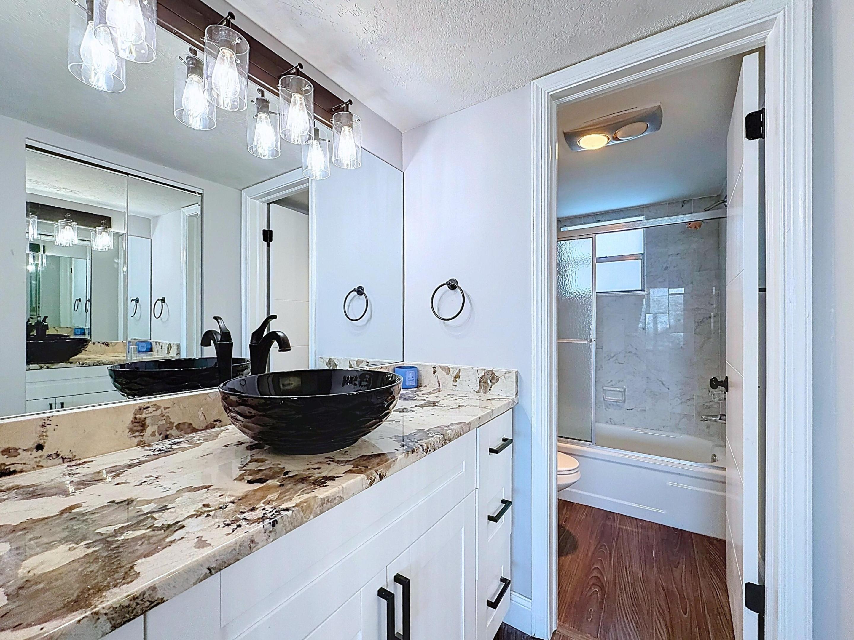 WATERFORD POINT CONDO - Residential