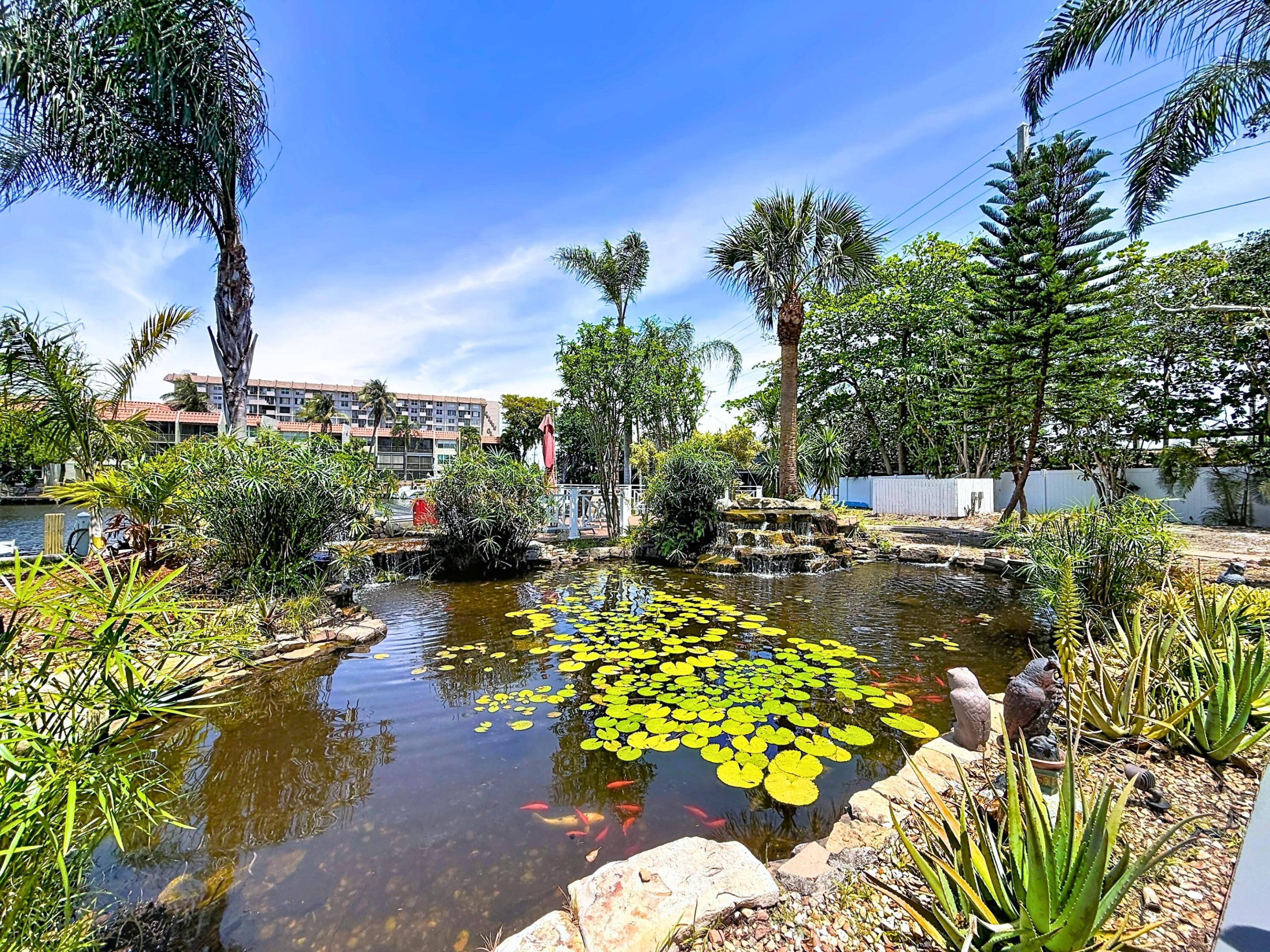 WATERFORD POINT CONDO - Residential