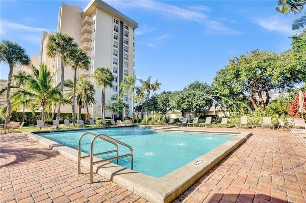 WATERFORD POINT - Residential