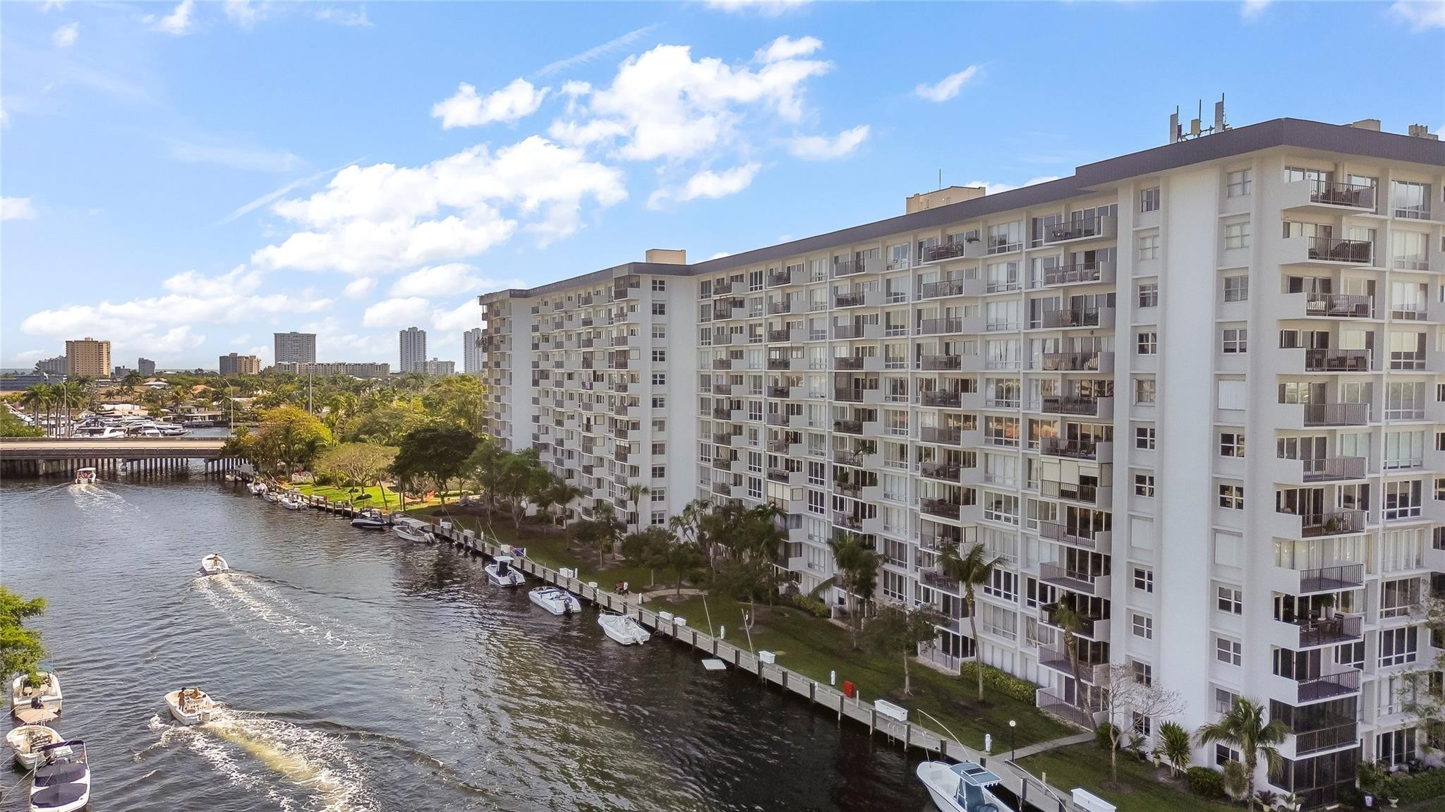 WATERFORD POINT - Residential