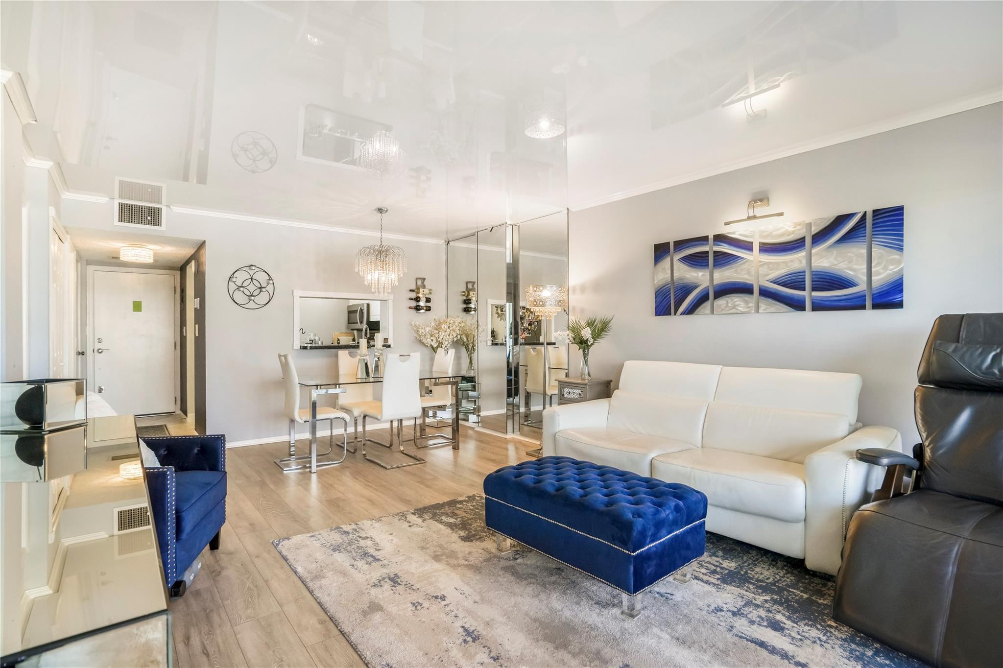 801 S Federal Highway 1019