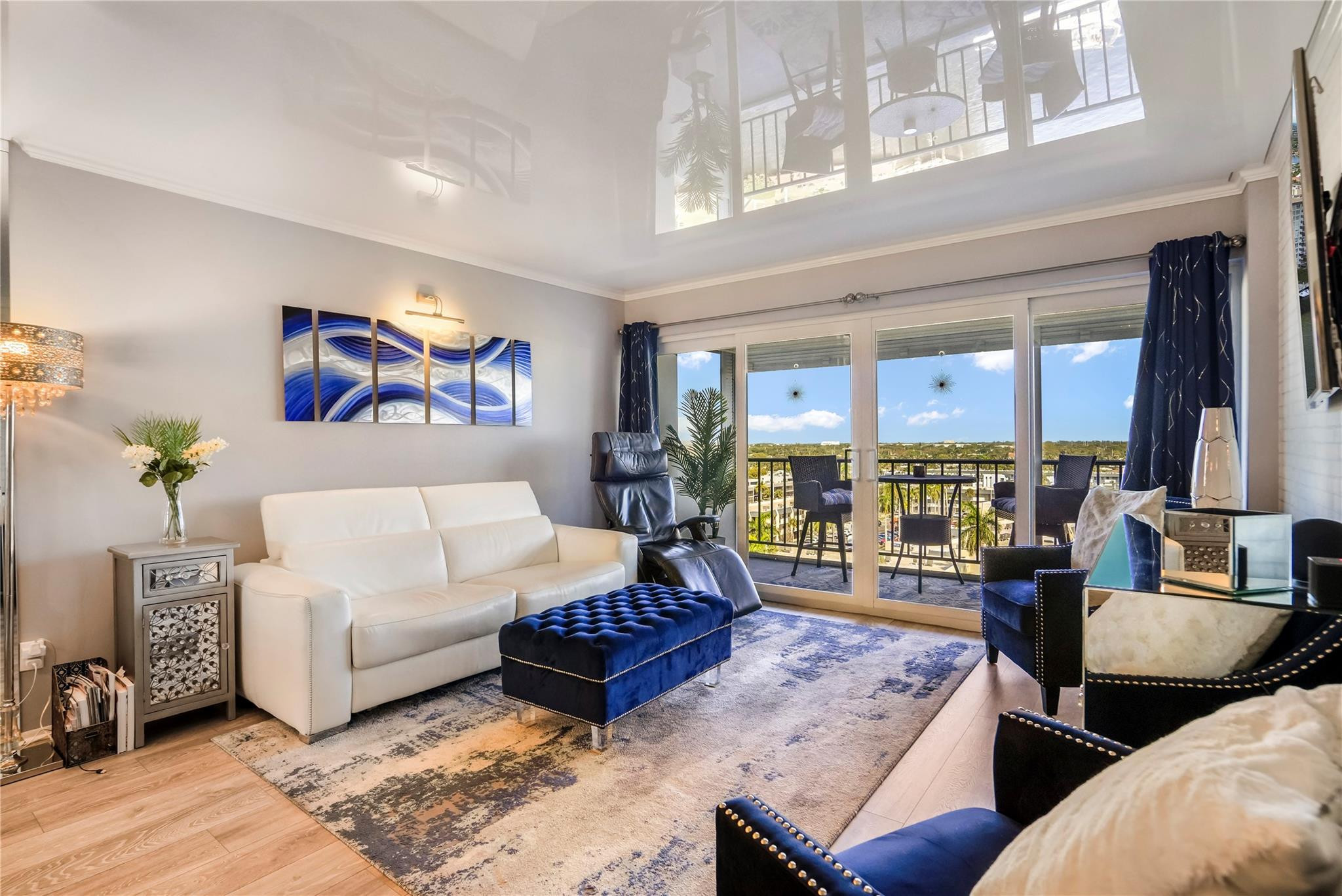 801 S Federal Highway 1019