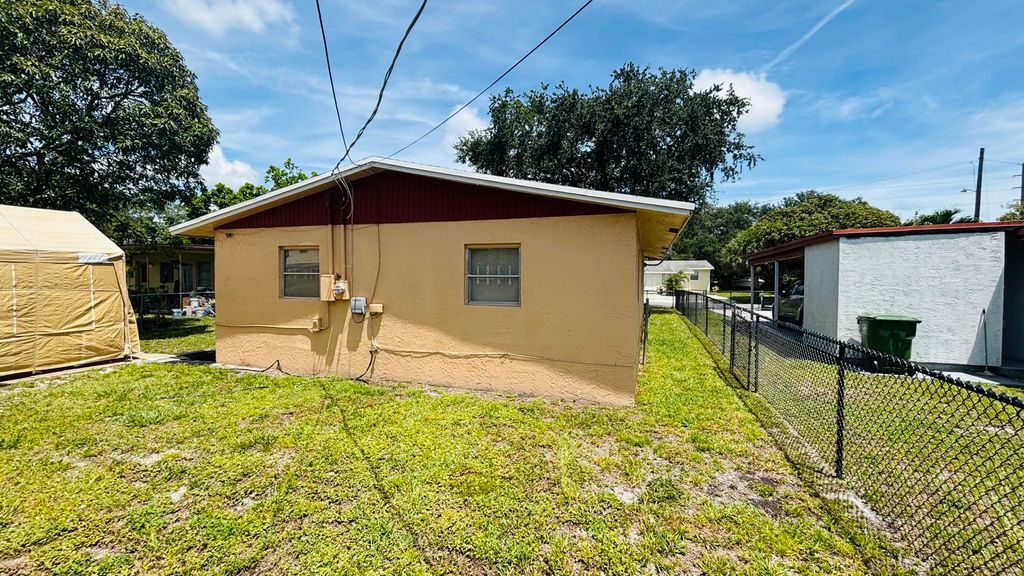 Photo of 1714 NW 7th Place, Fort Lauderdale, FL 33311 (MLS # B26025227)