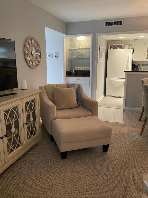 2505 S Ocean Boulevard 310