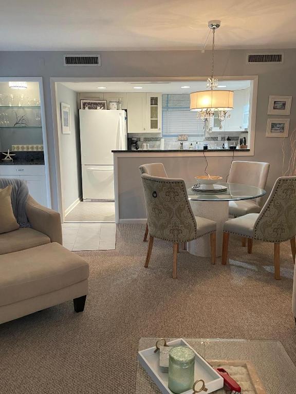 2505 S Ocean Boulevard 310