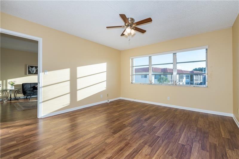 Hollybrook Golf & Tennis - Residential