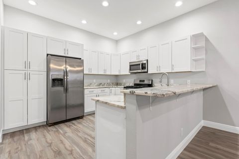 919 NE 17th Way Fort Lauderdale FL 33304