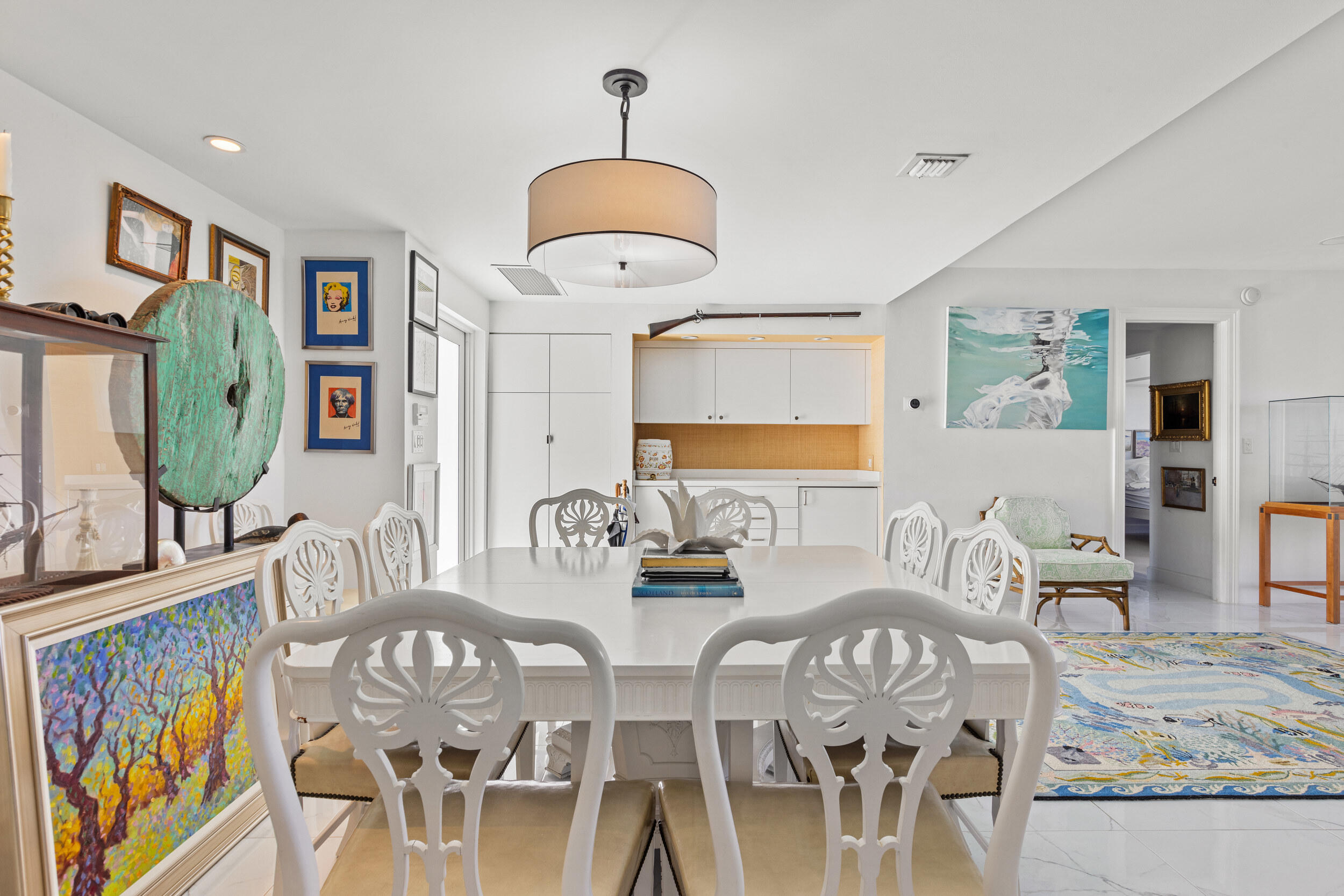 REEF CONDO - Residential