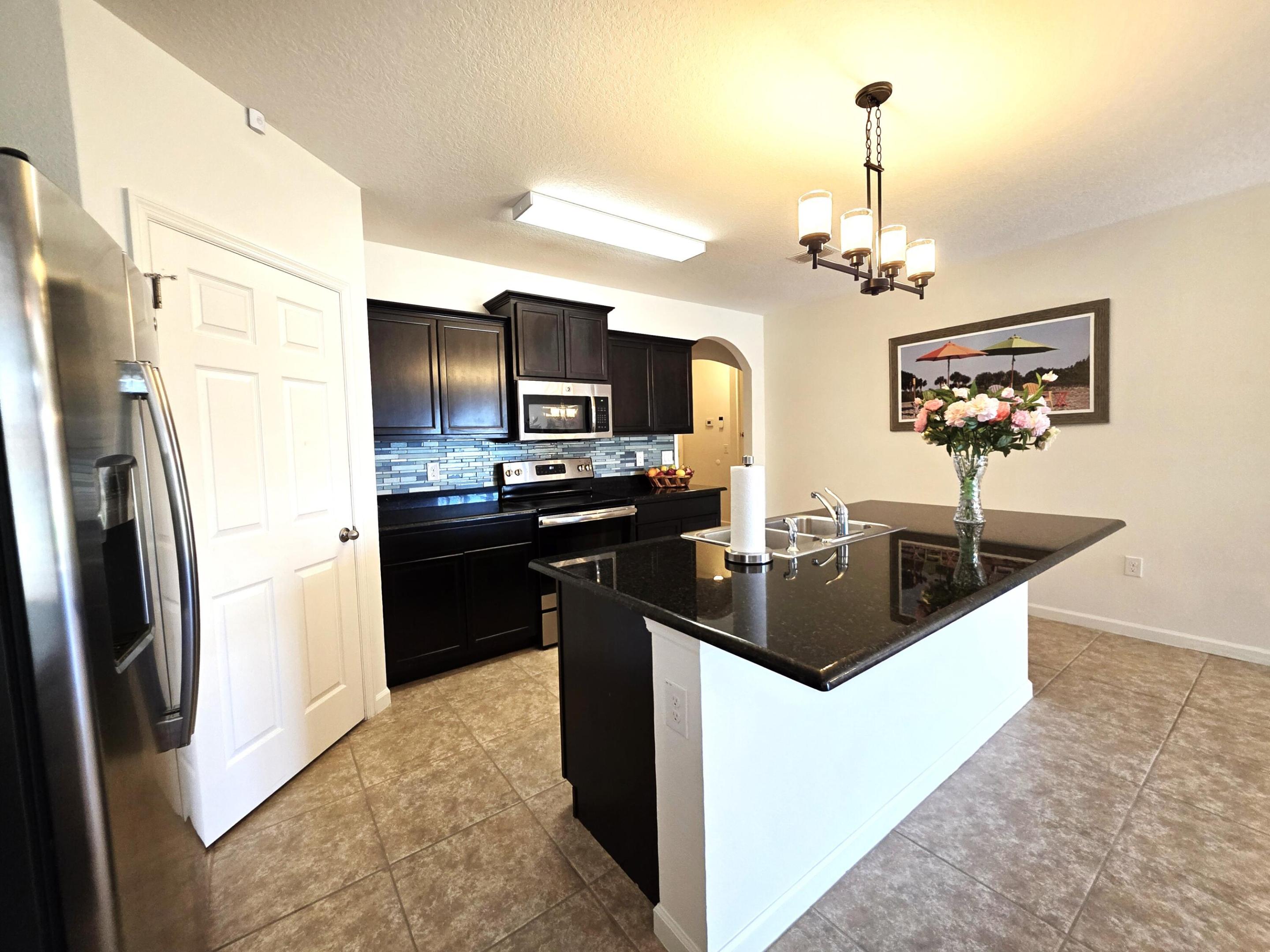 LEXINGTON PLACE SUBDIVISION - PHASE IV - Residential Lease