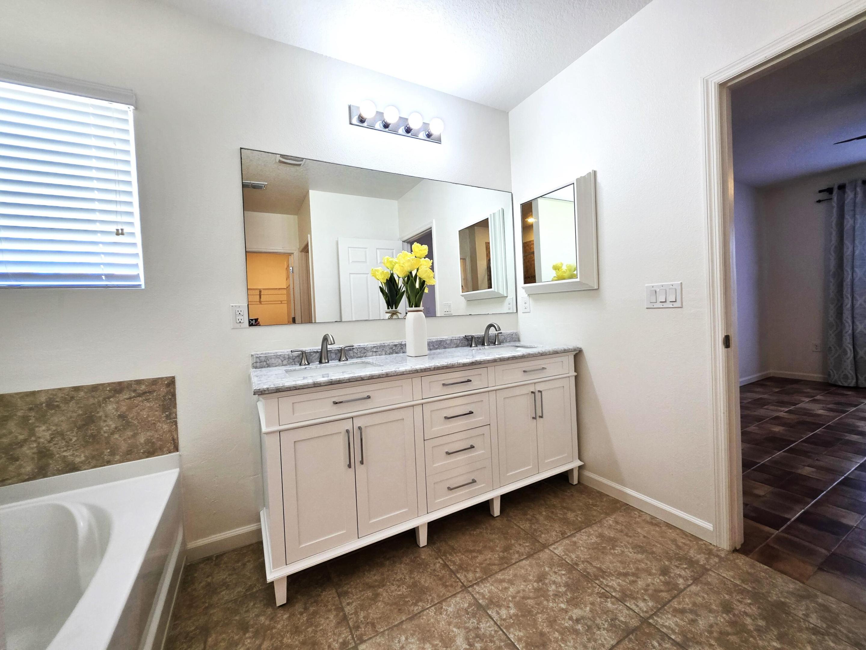 LEXINGTON PLACE SUBDIVISION - PHASE IV - Residential Lease