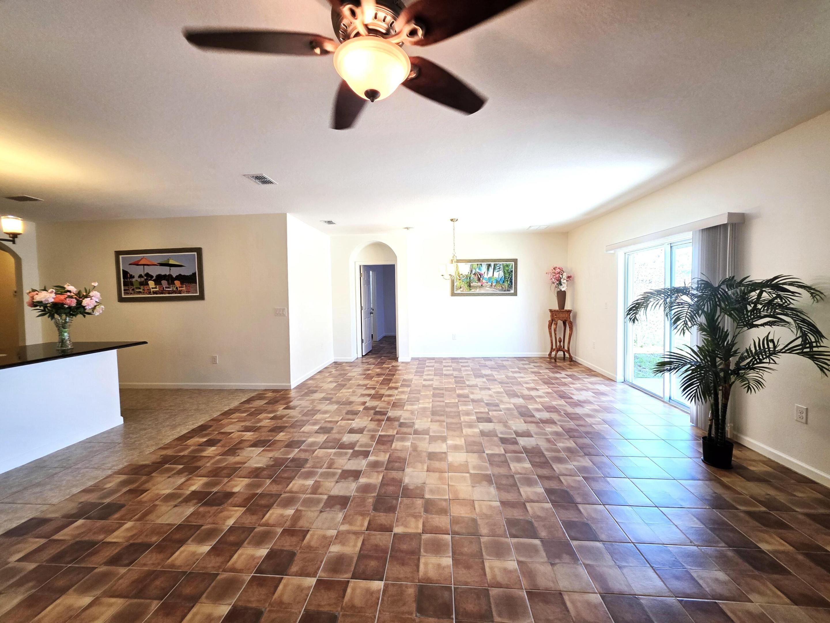 LEXINGTON PLACE SUBDIVISION - PHASE IV - Residential Lease