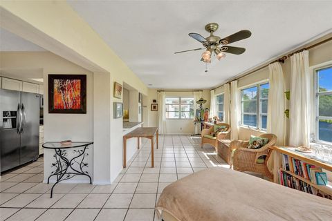 Single Family Residence in Tamarac FL 4712 41st Ave Ave 29.jpg