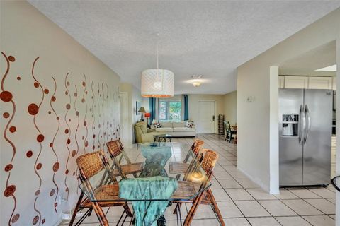 Single Family Residence in Tamarac FL 4712 41st Ave Ave 17.jpg