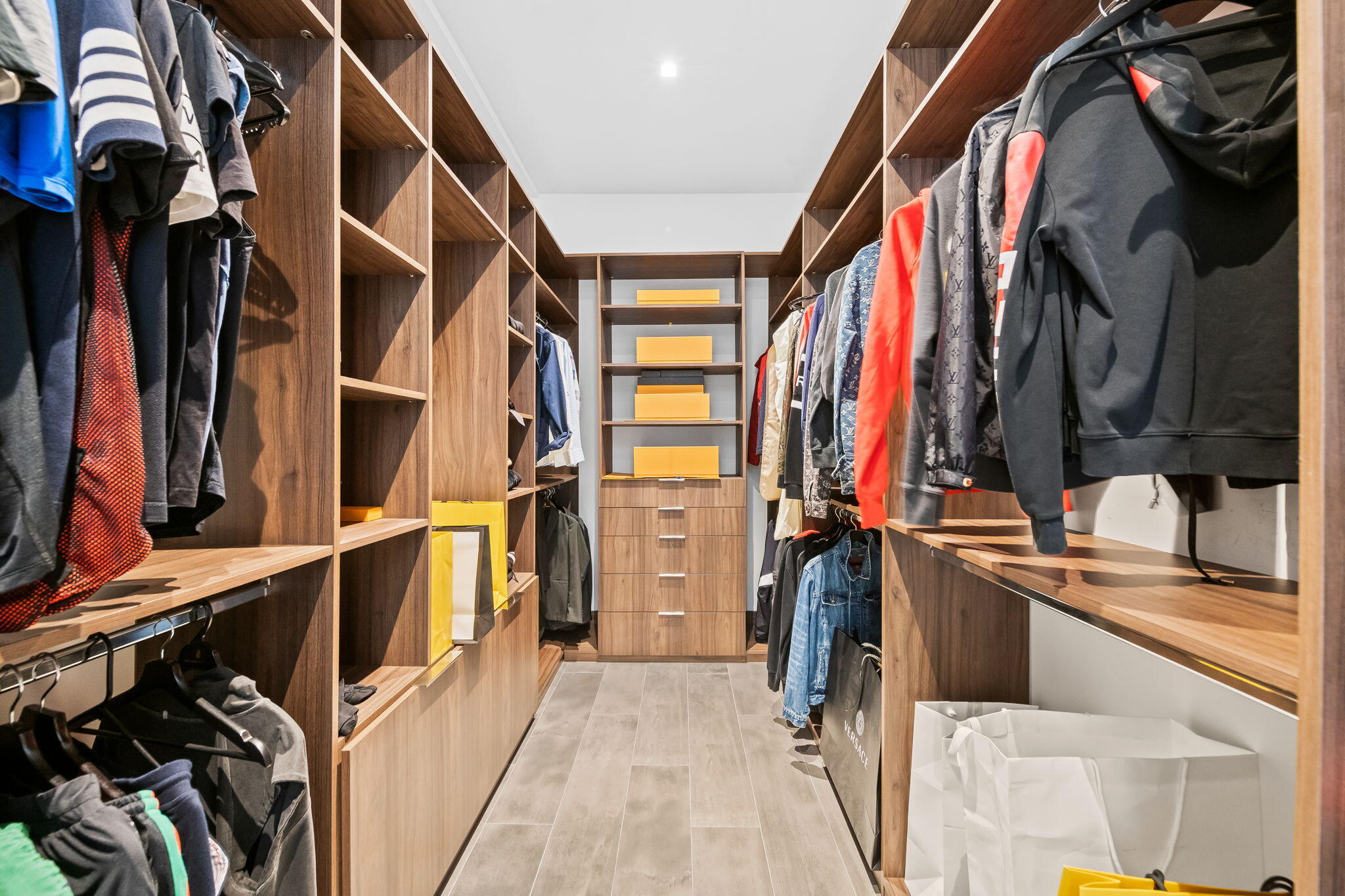 WESTON ESTATES - Residential