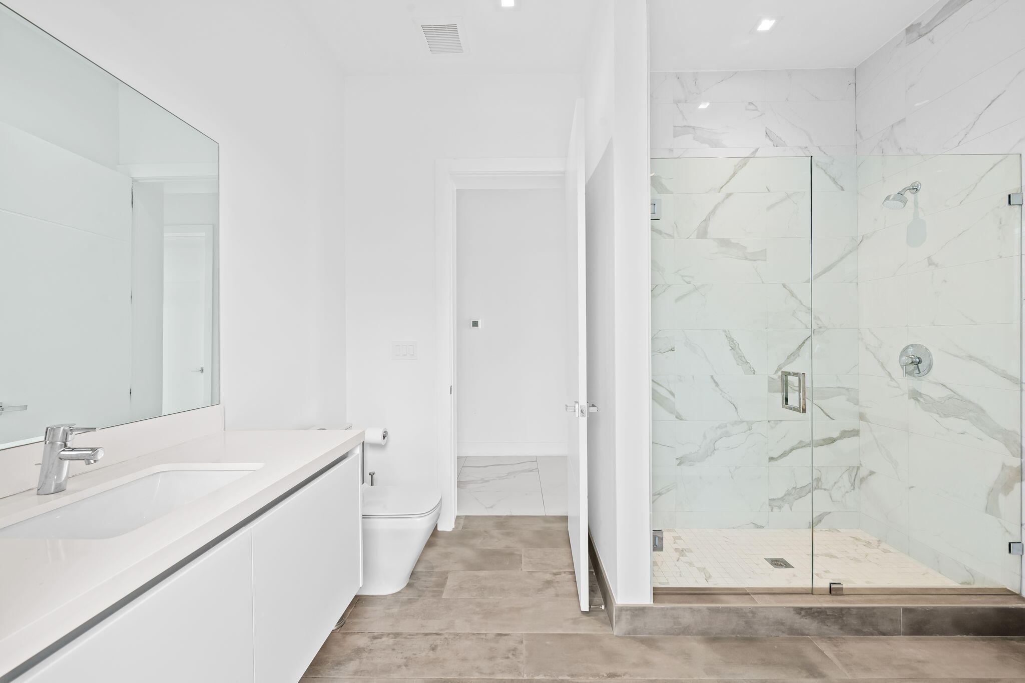 WESTON ESTATES - Residential