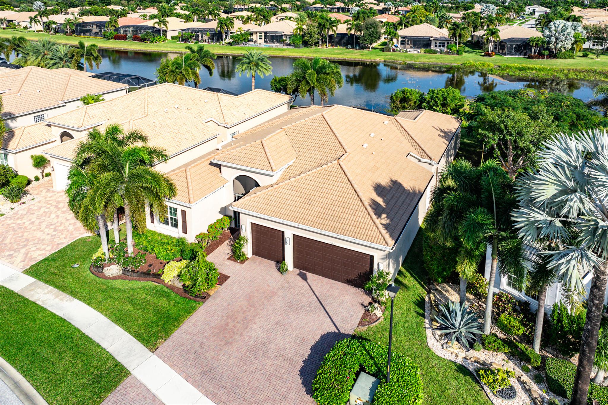 Valencia Reserve - Residential