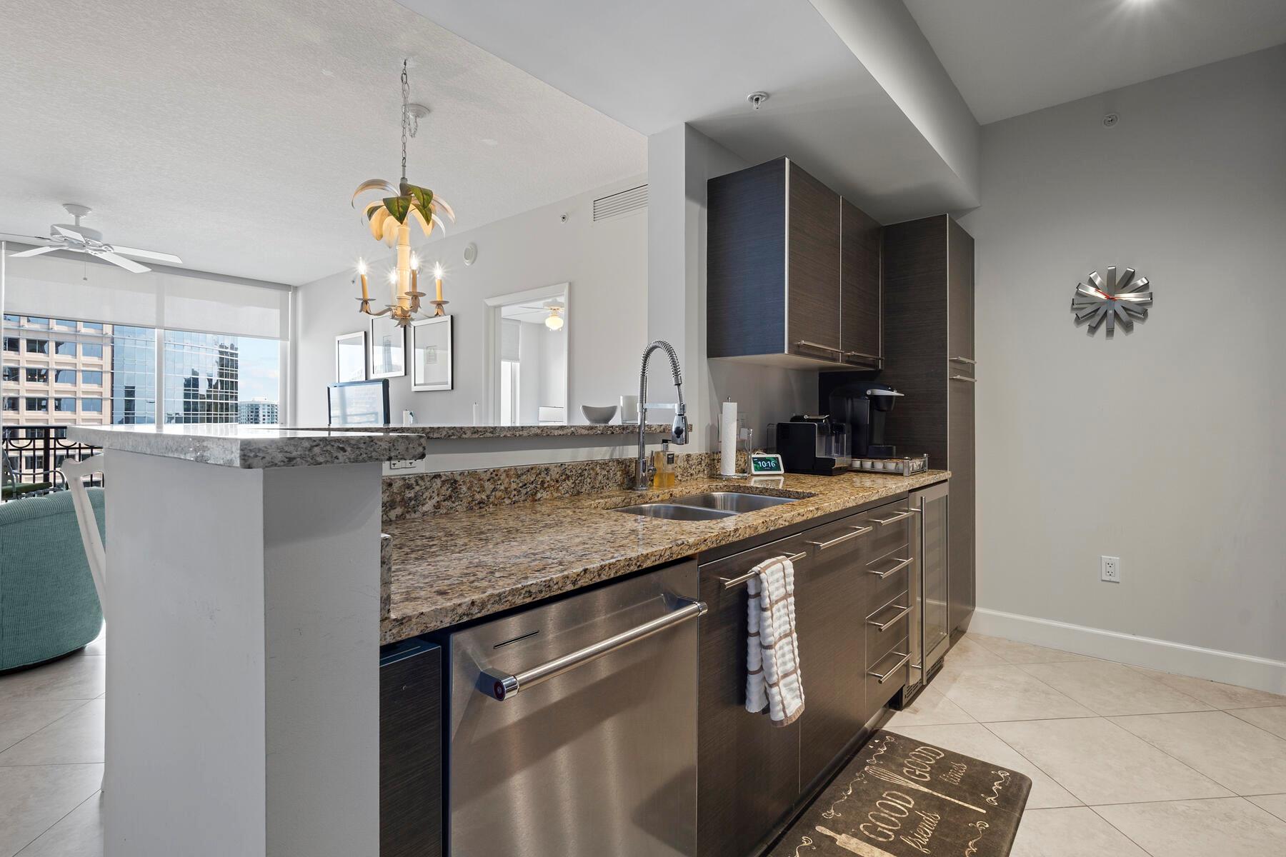 550 Okeechobee Boulevard 1609
