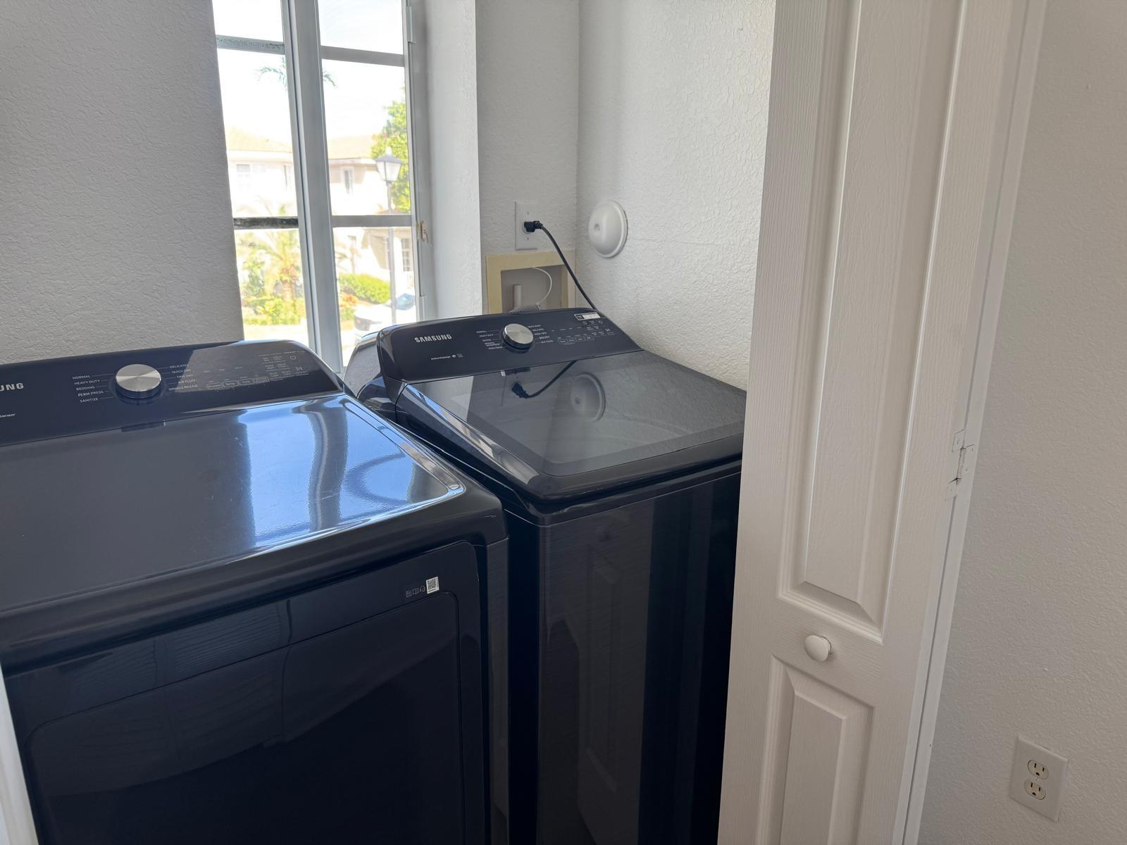 Mandarin Lakes - Residential Lease