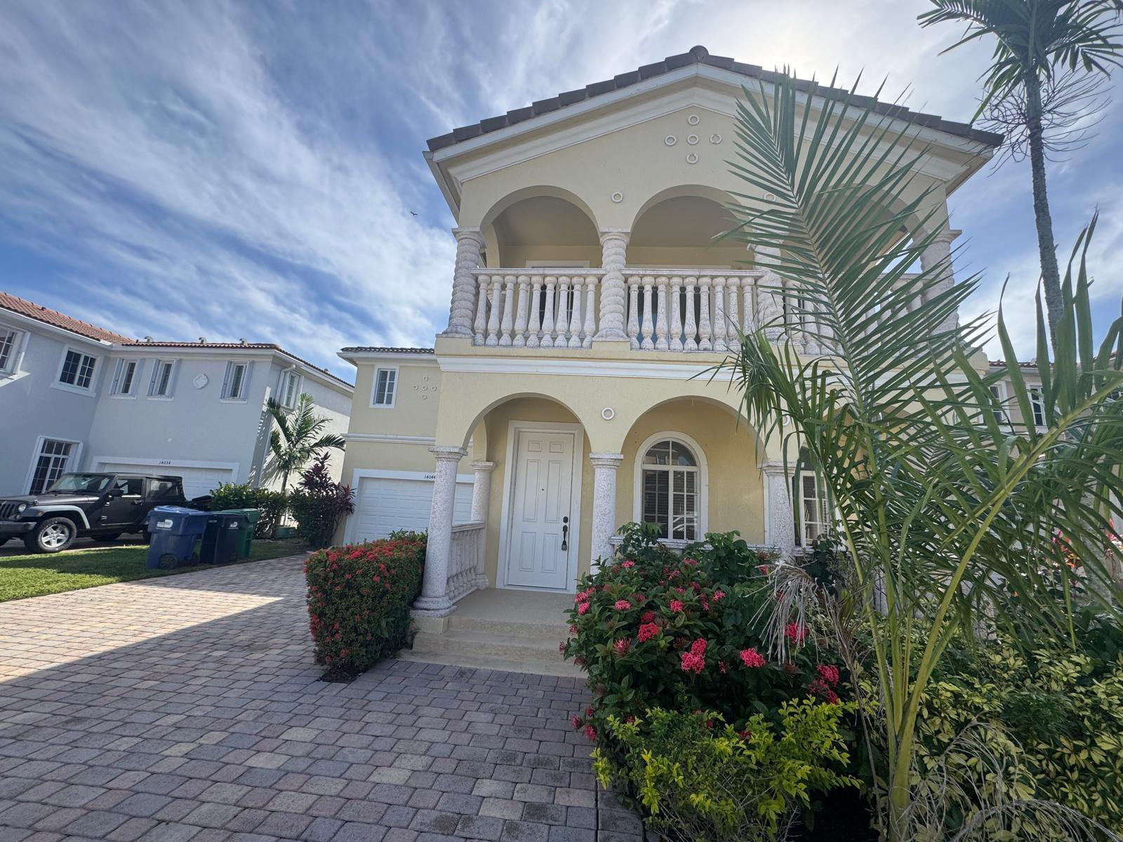 Mandarin Lakes - Residential Lease