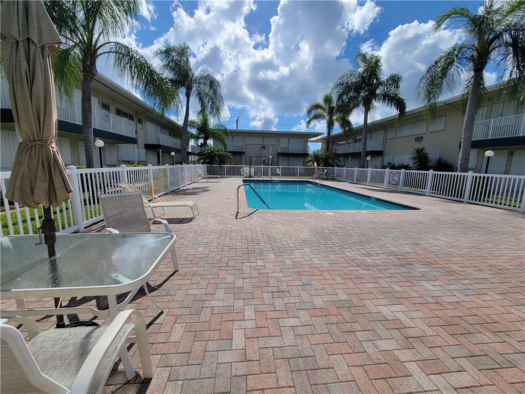 Sunshine Villa COOP - Residential