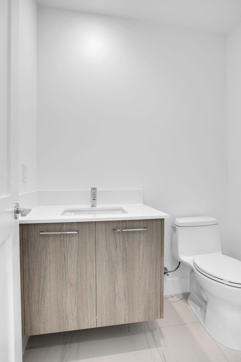 SELENE OCEANFRONT RESIDEN - Residential