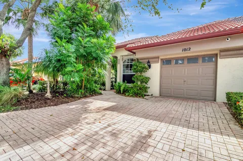 1012 Via Jardin, Riviera Beach, FL 33418 - MLS#: R11069731
