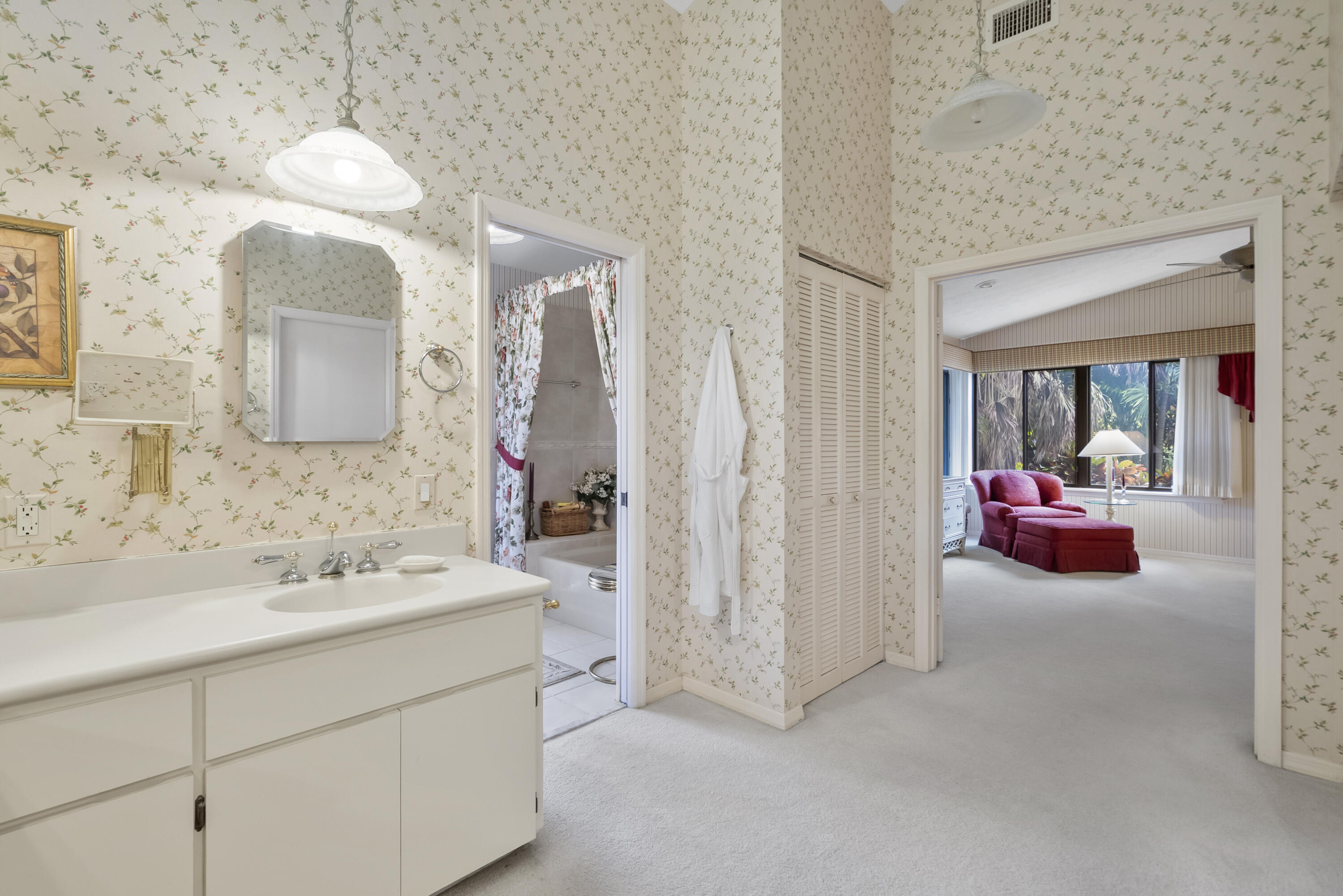 MARINER SANDS COUNTRY CLUB - Residential