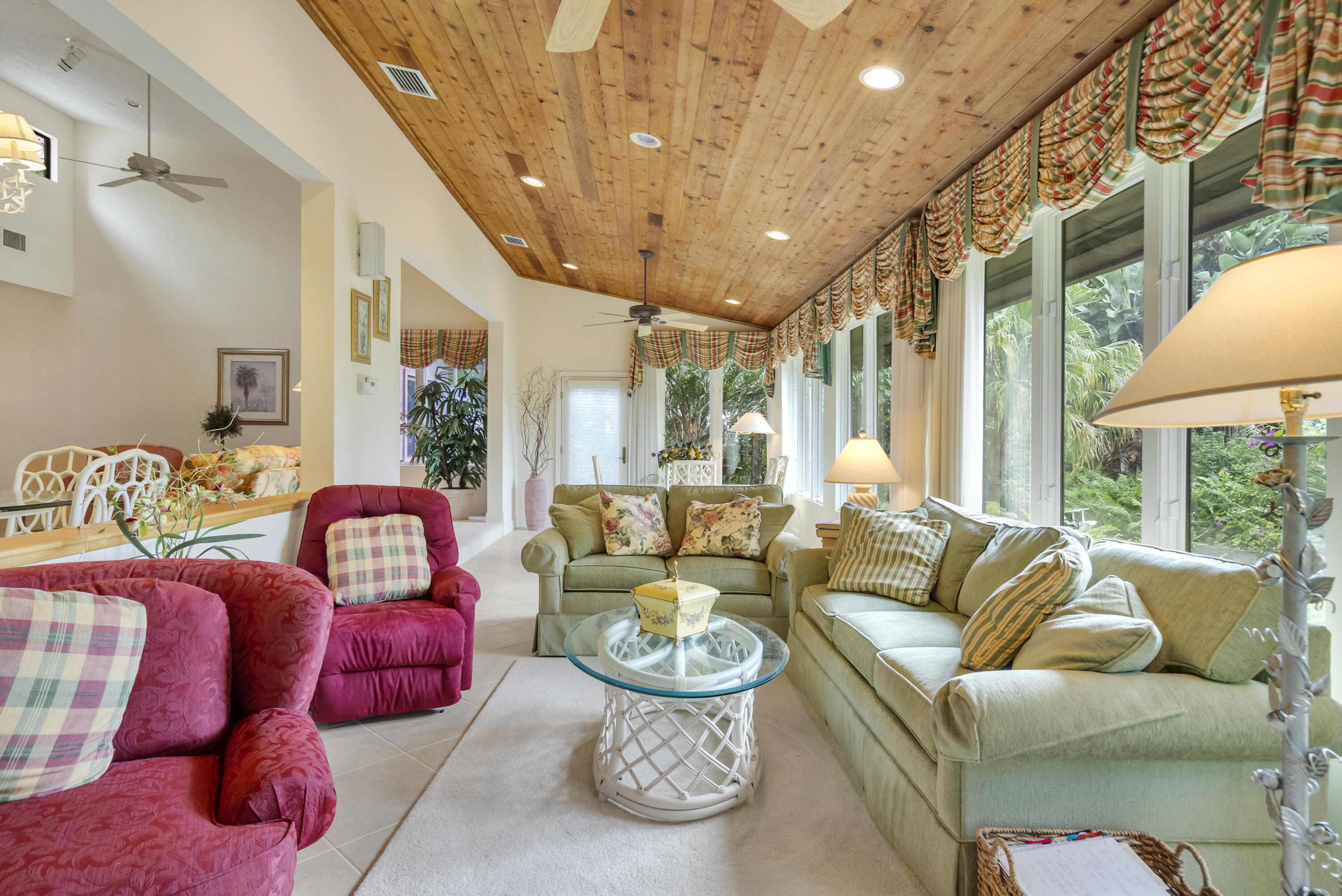 MARINER SANDS COUNTRY CLUB - Residential