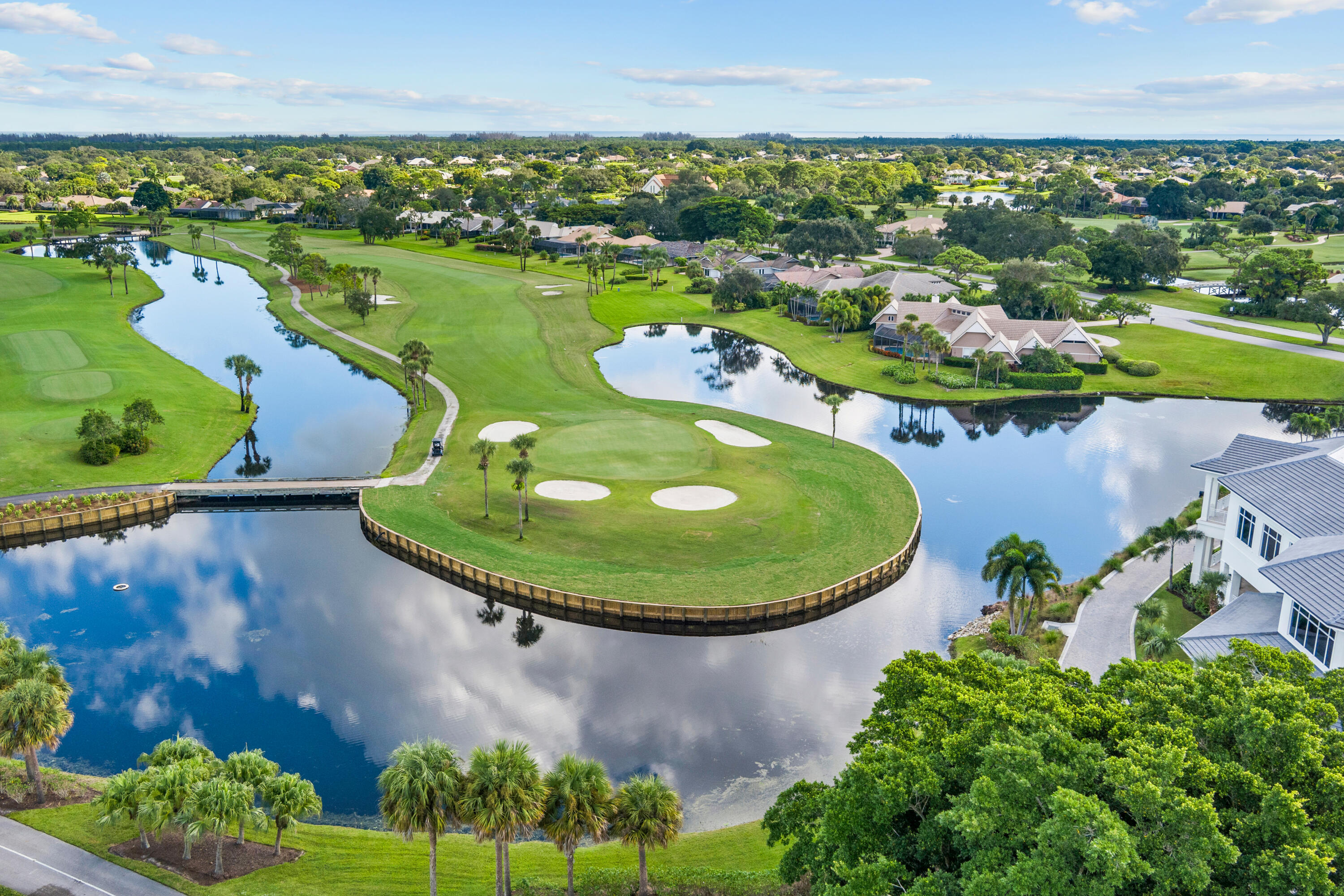 MARINER SANDS COUNTRY CLUB - Residential