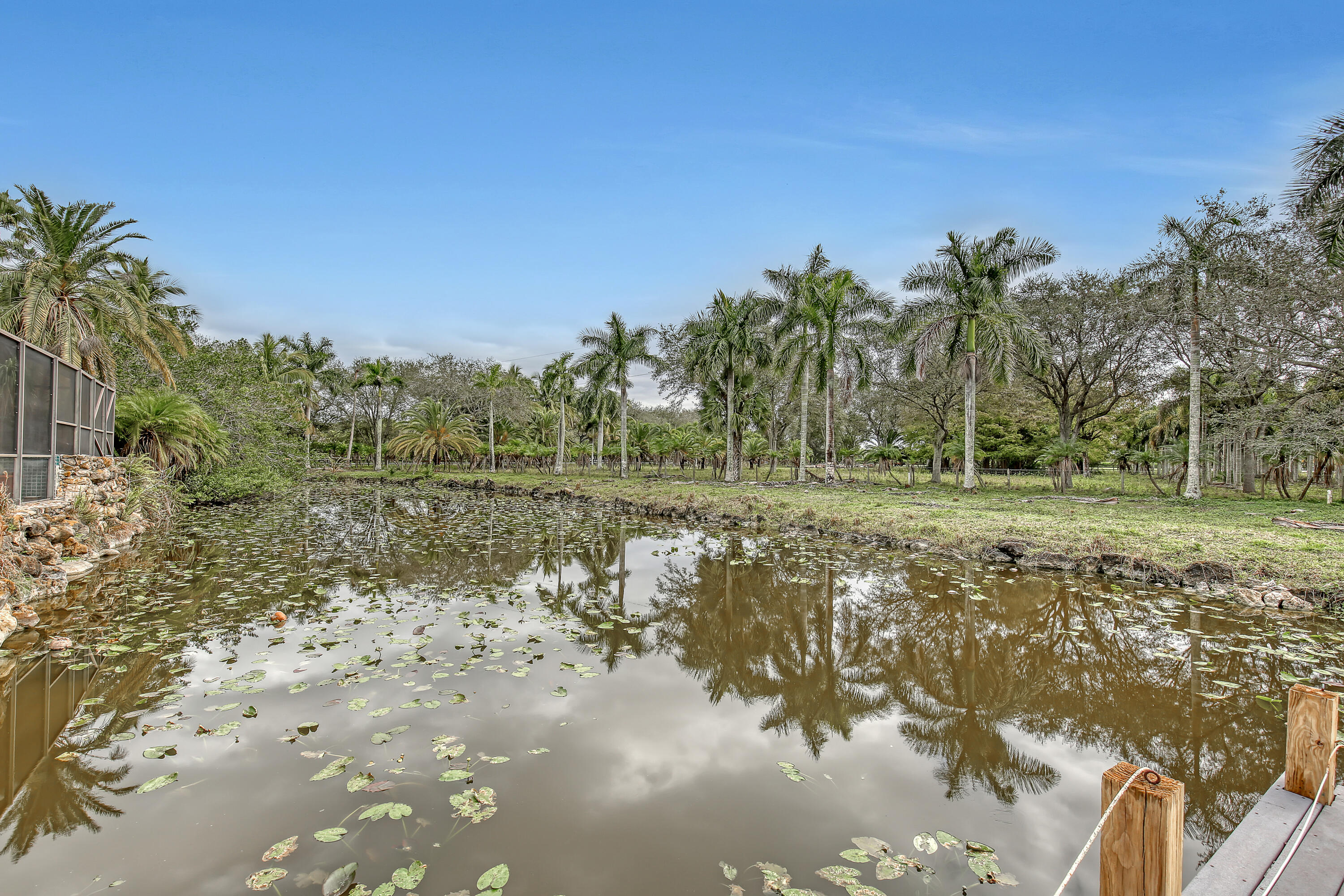 RUSTIC RANCH - Residential