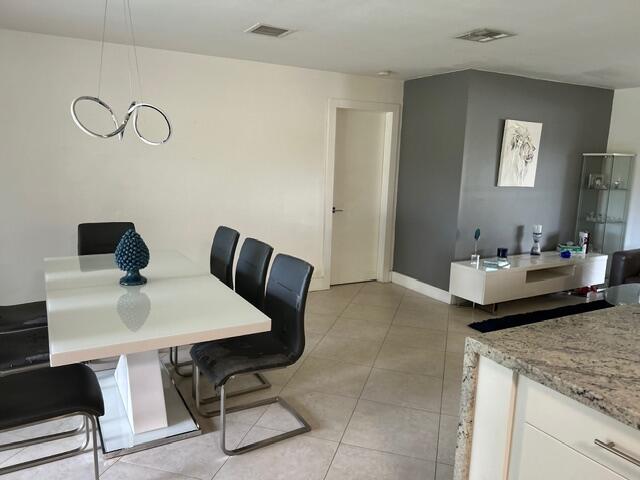 ARROWHEAD COUNTRY HOMES - Residential Lease