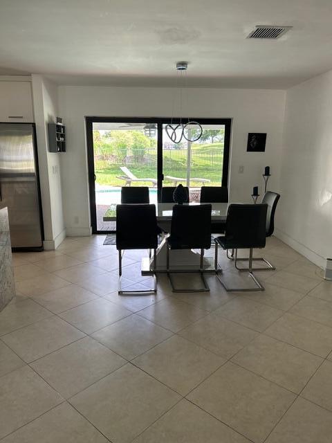 ARROWHEAD COUNTRY HOMES - Residential Lease