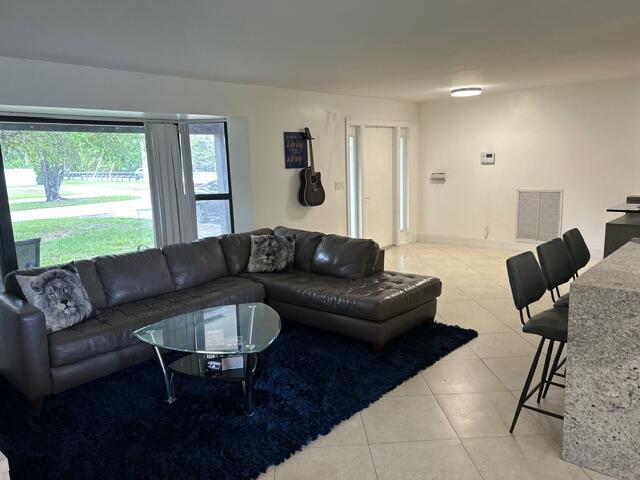 ARROWHEAD COUNTRY HOMES - Residential Lease