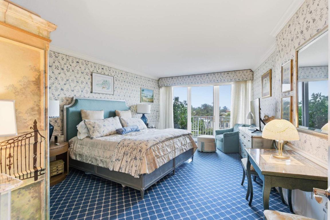 ONE ROYAL PALM WAY CONDO - Residential