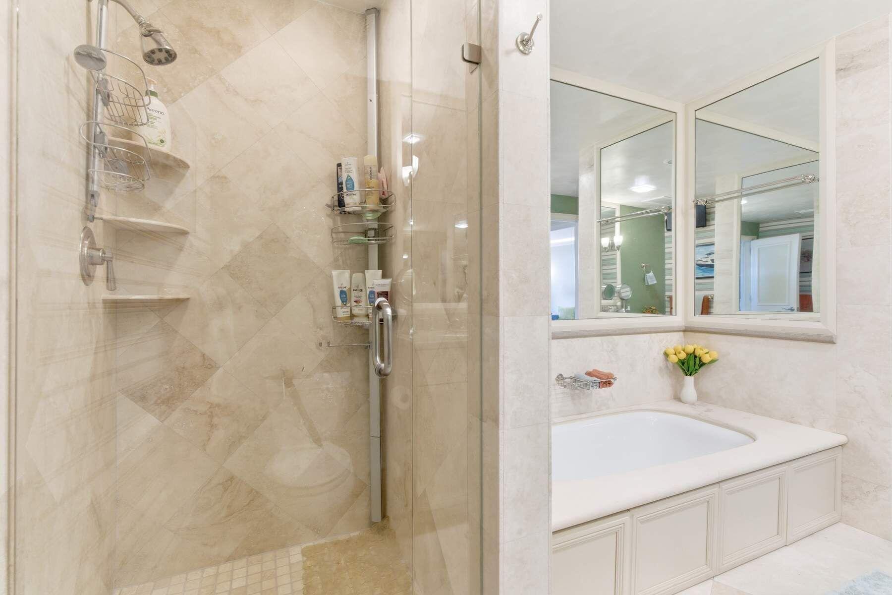 ONE ROYAL PALM WAY CONDO - Residential