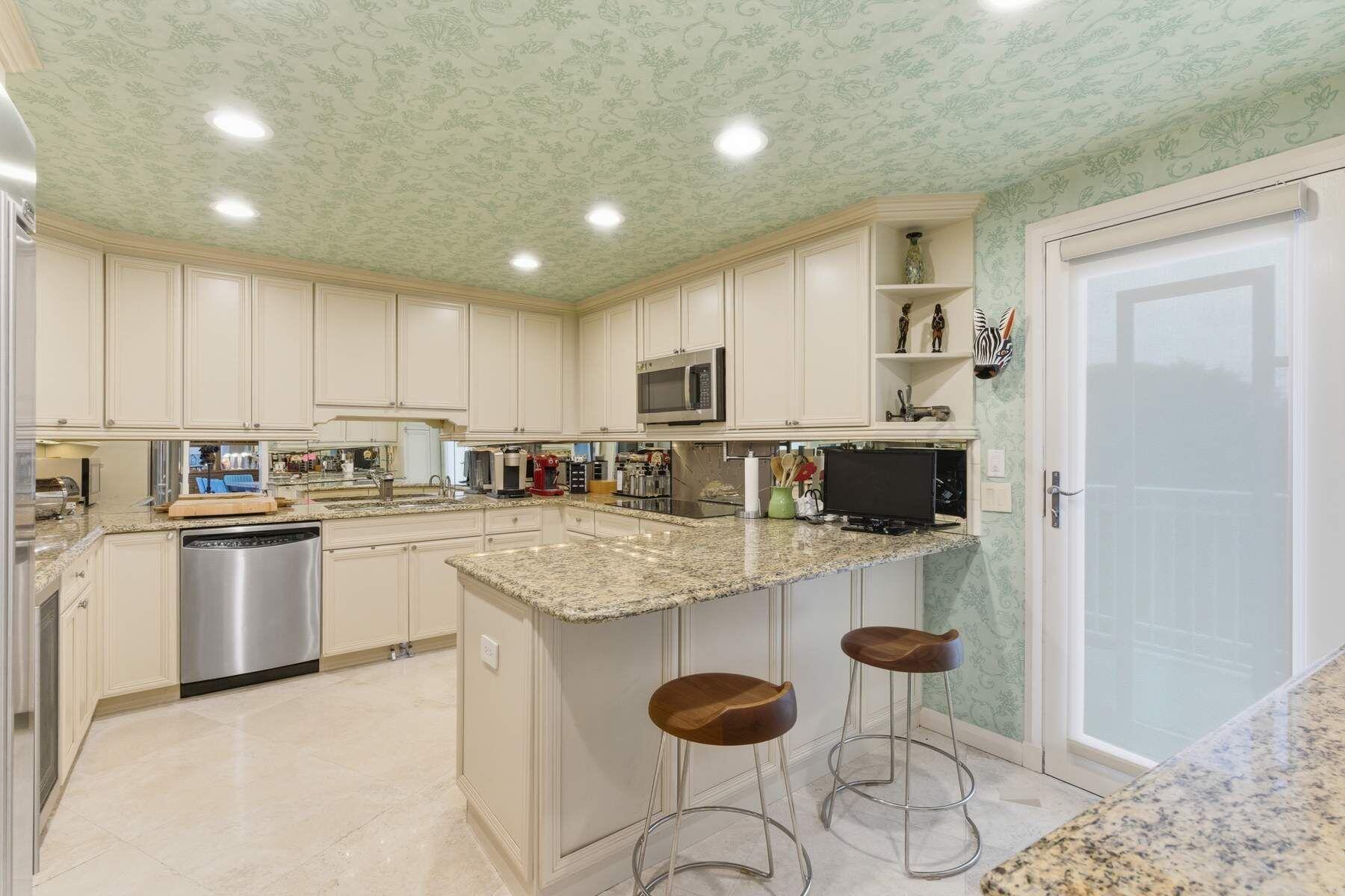 ONE ROYAL PALM WAY CONDO - Residential