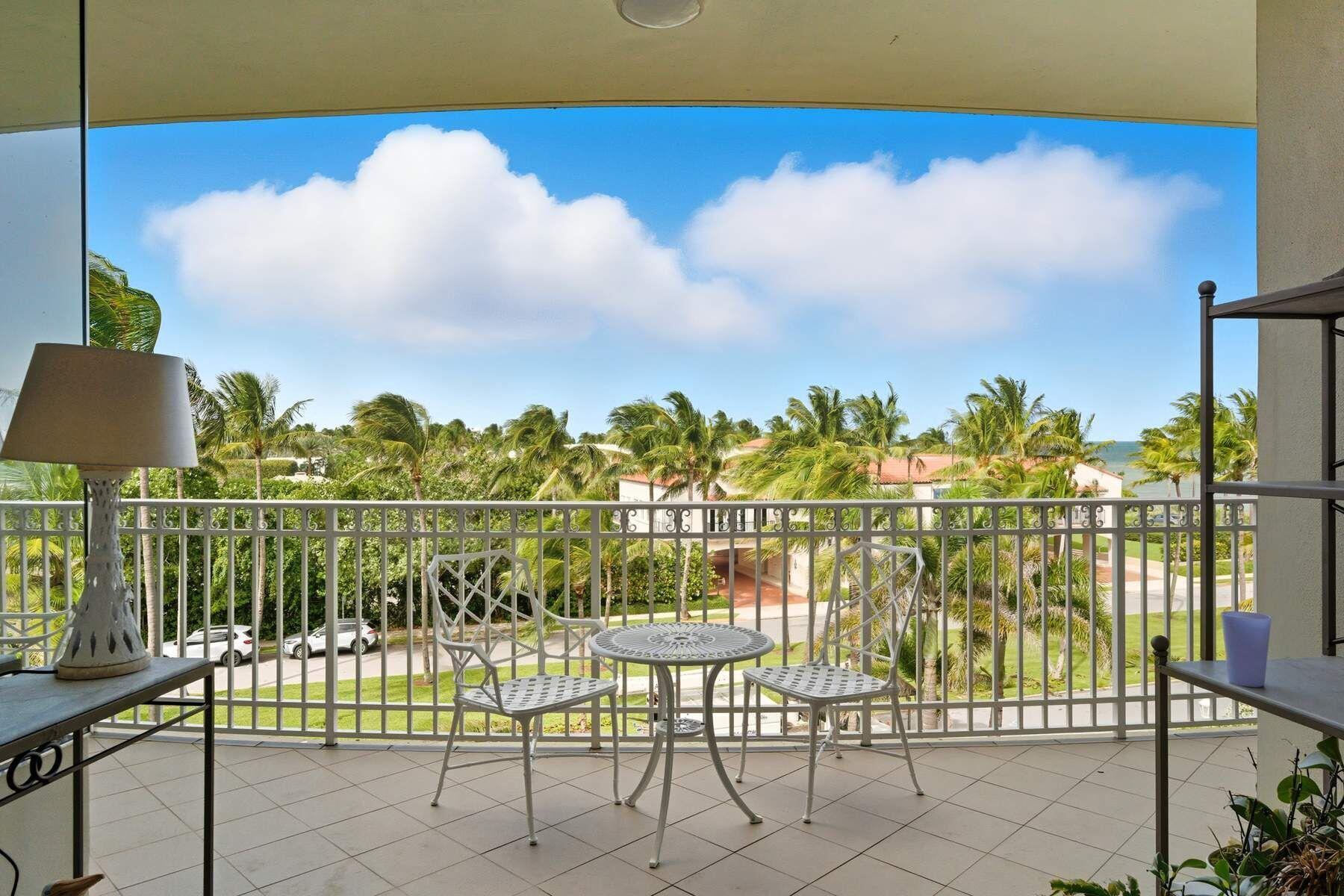 View photos, virtual tours, details... 100 Royal Palm Way F4