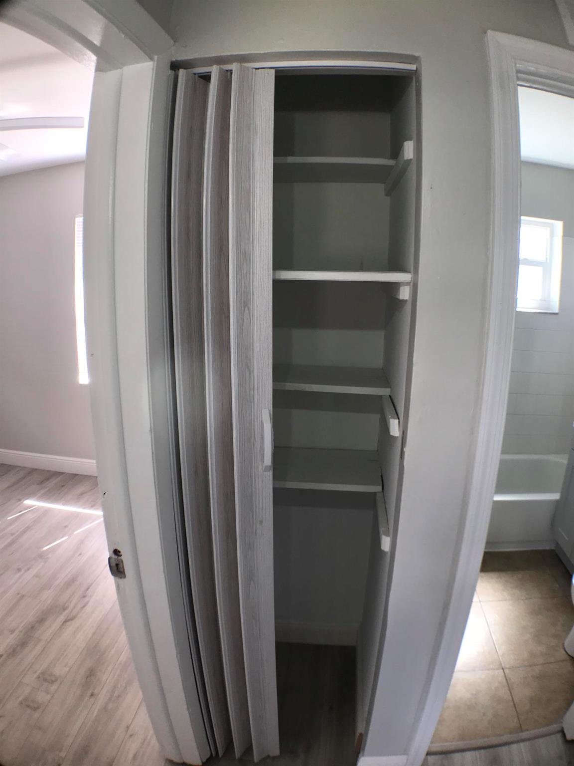 San Castle - Residential Lease