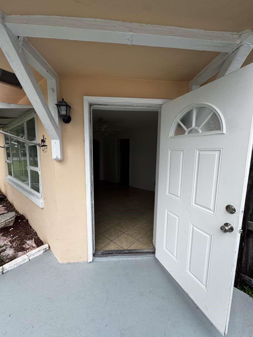 Lauderdale 2-9 D - Residential Income