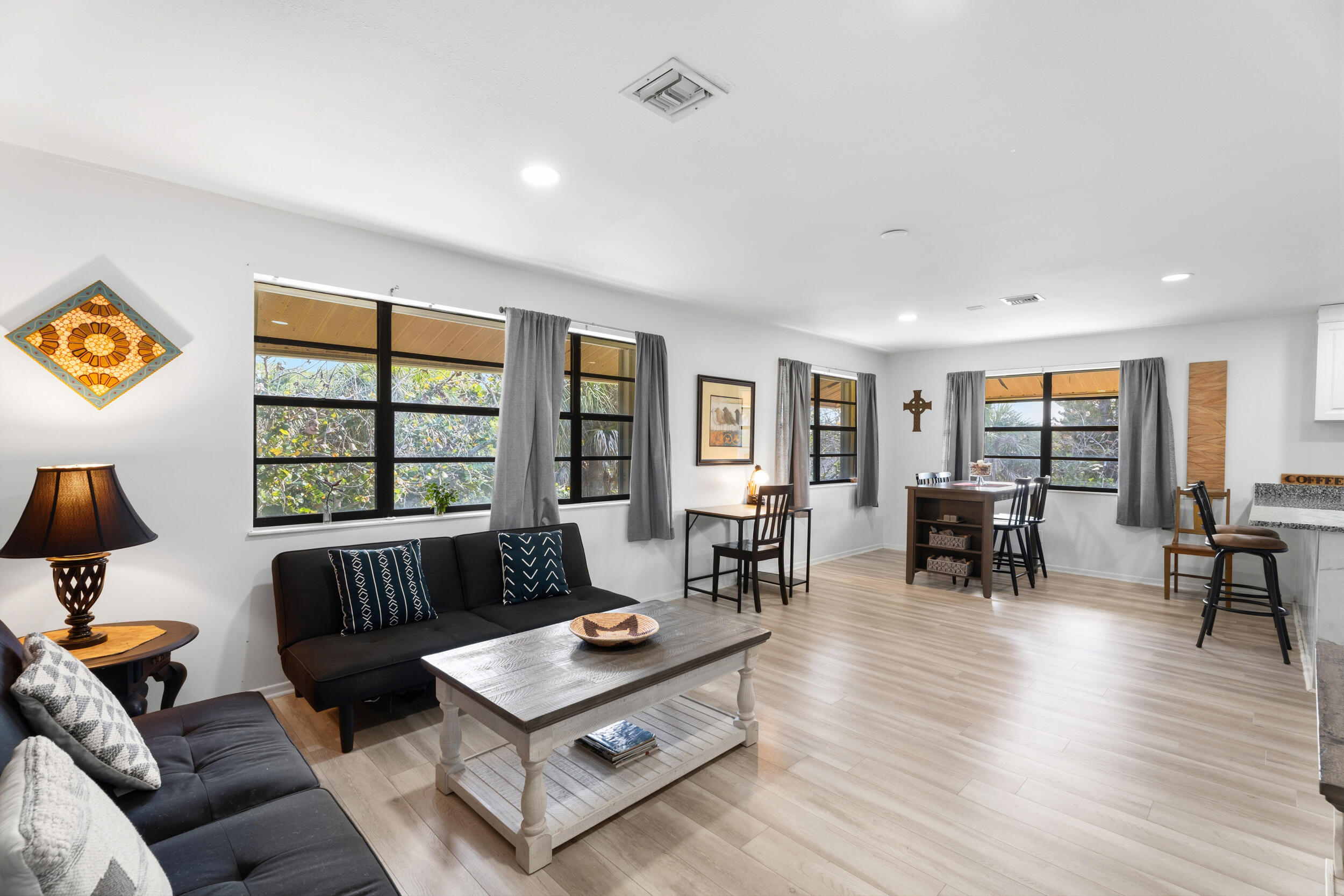 SAND & SEA APARTMENTS OF NORTH BEACH - Residential