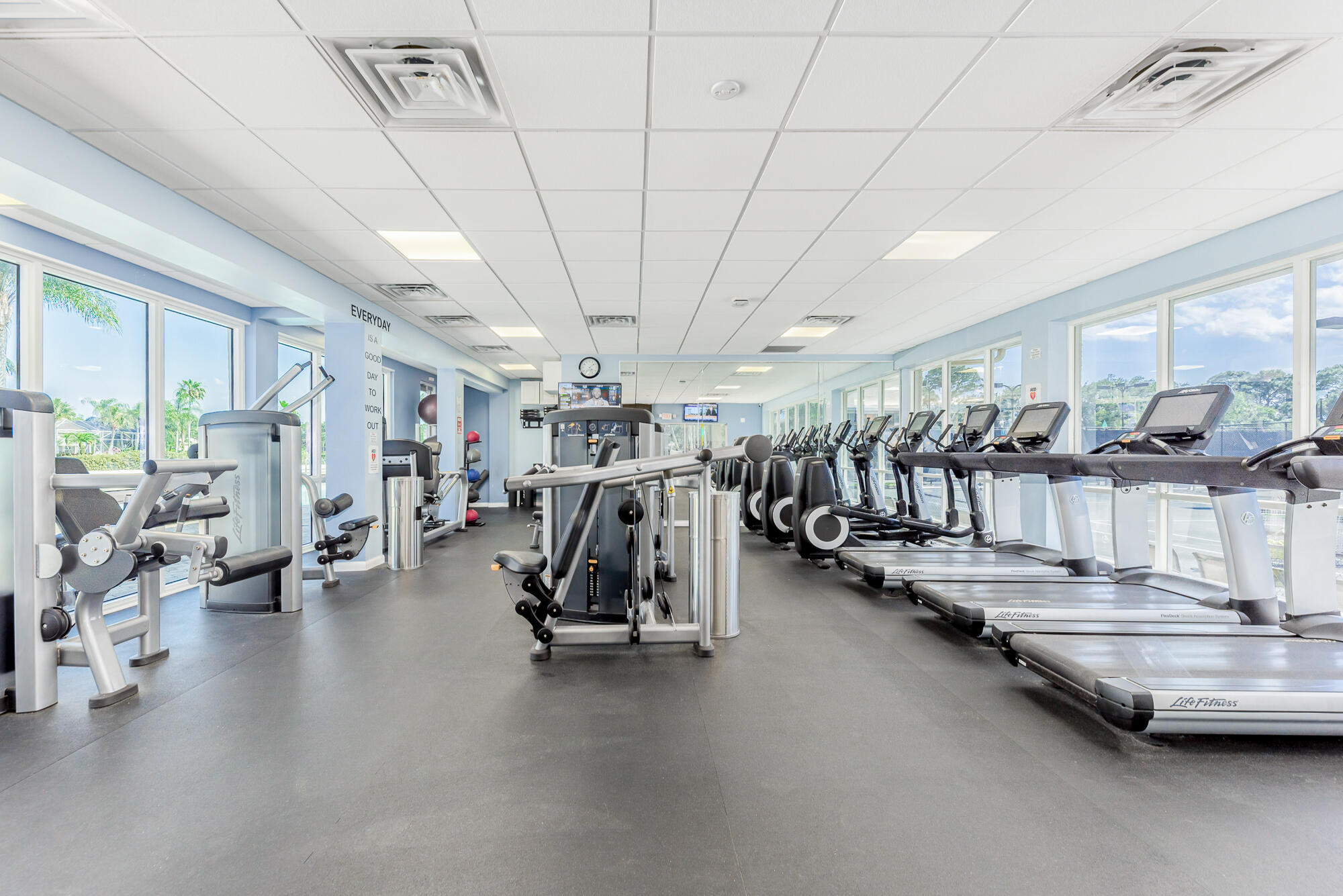 MONARCH COUNTRY CLUB - Residential