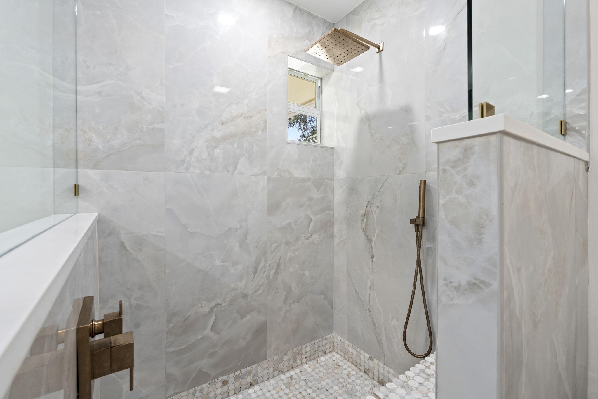 MONARCH COUNTRY CLUB - Residential