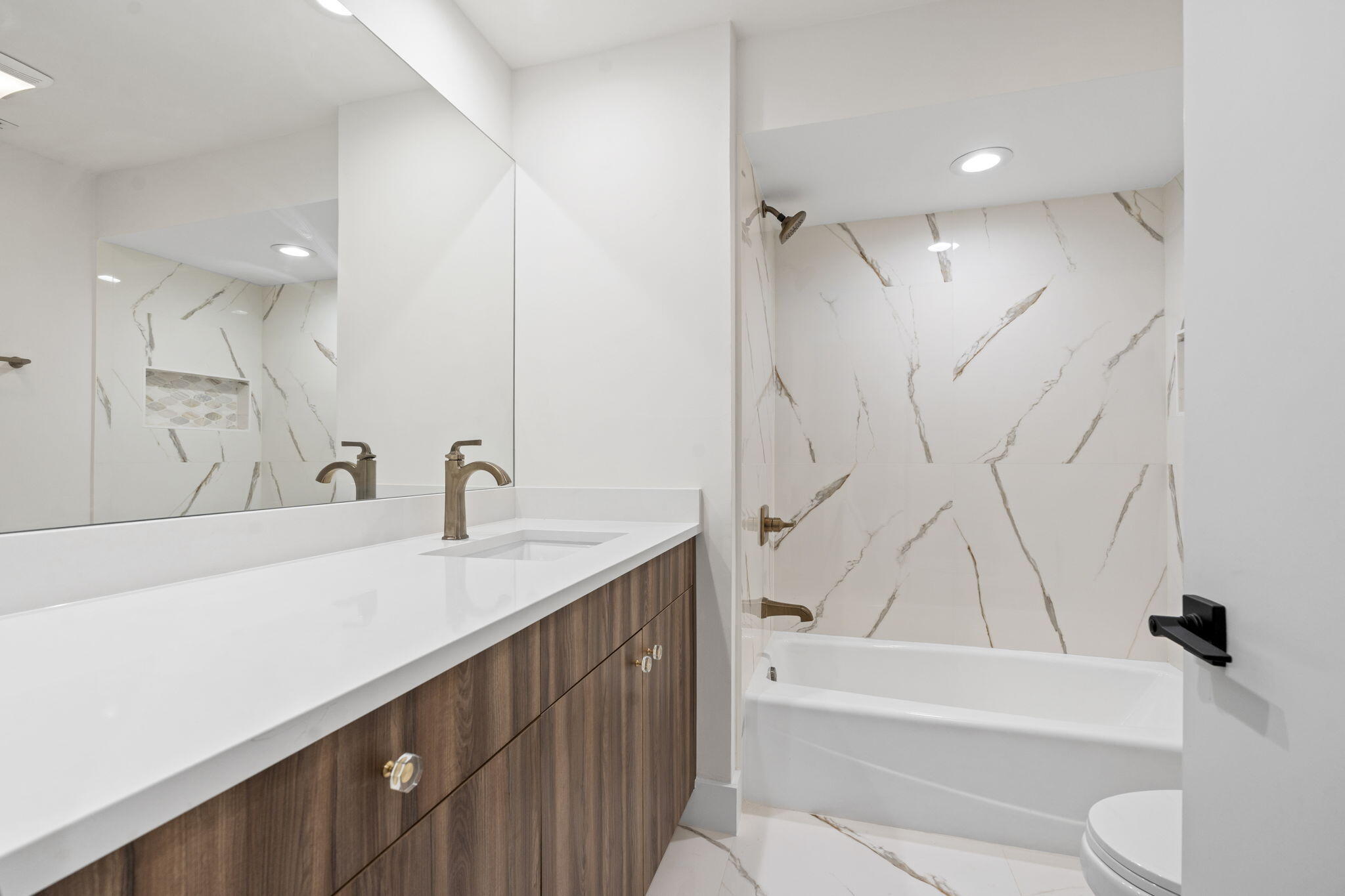 MONARCH COUNTRY CLUB - Residential