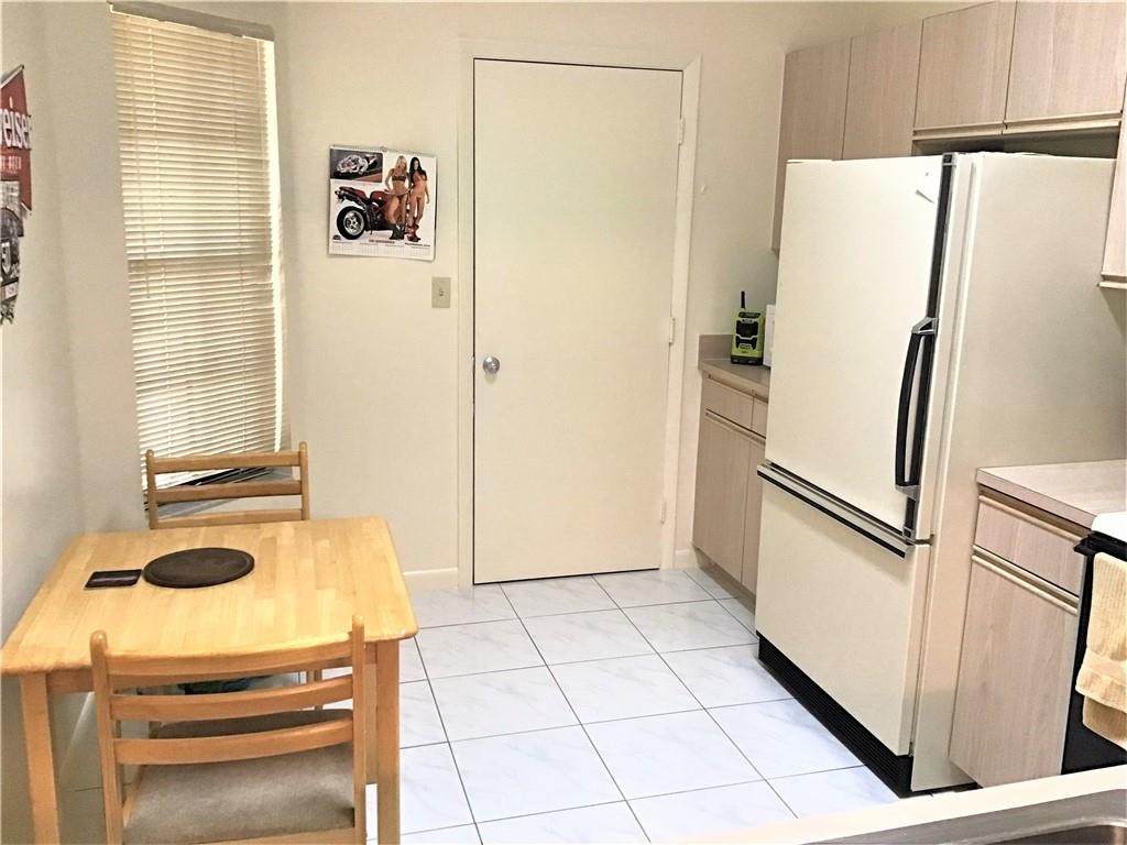 WESTLAKE - Residential