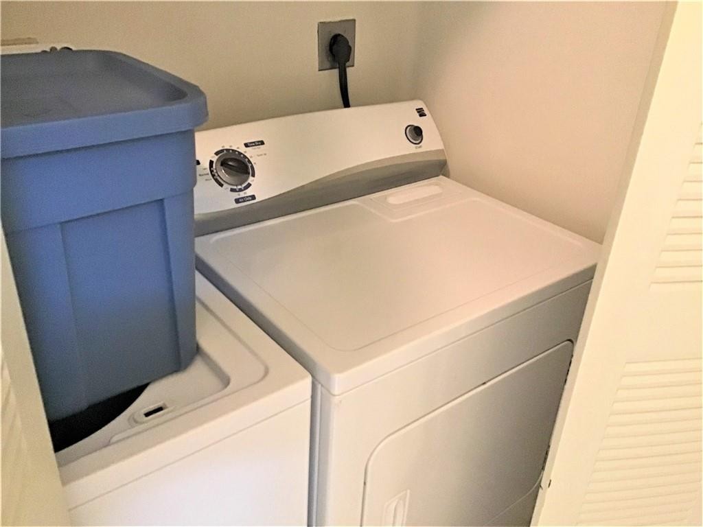 WESTLAKE - Residential