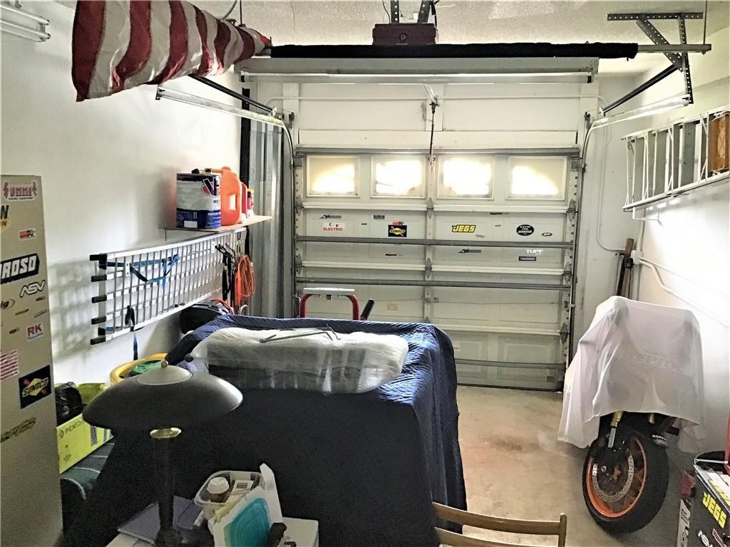 WESTLAKE - Residential